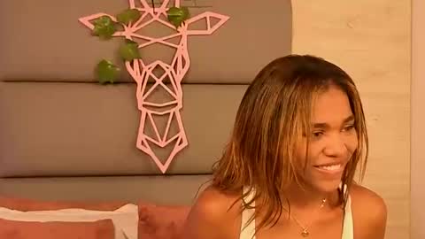 Snapshot of lily_miiller chatting on 10/28/25, 09:50 Lily Miiller online show from 10/28/25, 09:50