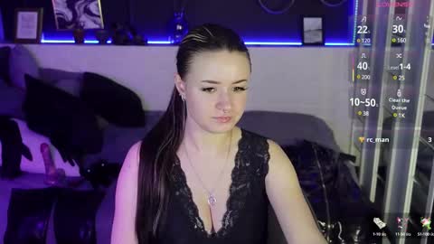Lily online show from 02/20/25, 10:48
