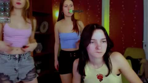 Lily online show from 03/08/26, 12:30