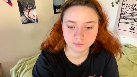 Snapshot of lily_shamy chatting on 12/11/24, 08:58 Alice online show from 12/11/24, 08:58