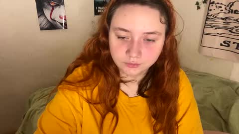 Snapshot of lily_shamy chatting on 12/14/24, 05:14 Alice online show from 12/14/24, 05:14