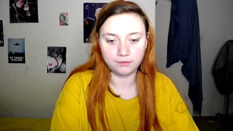 Snapshot of lily_shamy chatting on 01/08/25, 02:46 Alice online show from 01/08/25, 02:46