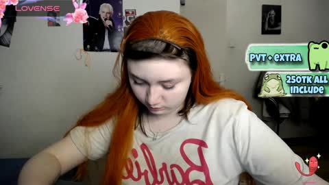 Snapshot of lily_shamy chatting on 02/03/25, 02:45 Alice online show from 02/03/25, 02:45