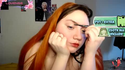 Snapshot of lily_shamy chatting on 02/21/25, 02:16 Alice online show from 02/21/25, 02:16