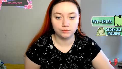 Snapshot of lily_shamy chatting on 03/03/25, 09:00 Alice online show from 03/03/25, 09:00