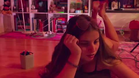 Lily online show from 11/24/25, 03:34