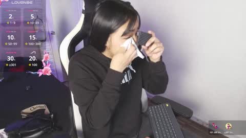 lily_waist online show from 10/31/25, 11:11