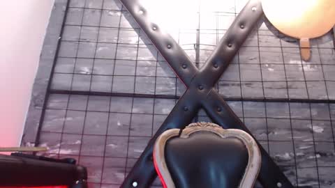 Lily online show from 10/21/25, 12:06