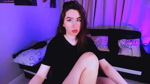 LILY online show from 02/02/25, 08:57