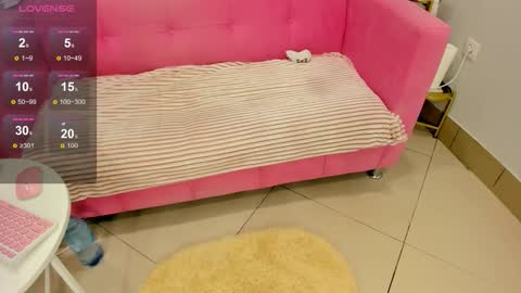 Lily online show from 12/17/25, 02:28