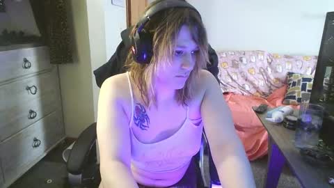 Snapshot of lilybvixen chatting on 02/10/26, 03:16 lilybvixen online show from 02/10/26, 03:16