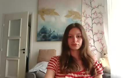 Snapshot of lilycandy_ chatting on 06/15/26, 11:01 lilycandy_ online show from 06/15/26, 11:01