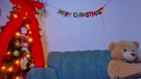 Lily online show from 12/21/25, 04:30