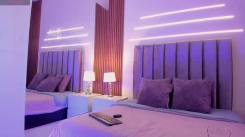 Lili online show from 03/13/26, 12:01