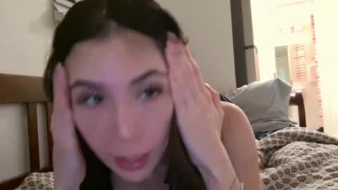 Snapshot of lilylustxoxo chatting on 02/03/26, 04:43 lilylustxoxo online show from 02/03/26, 04:43