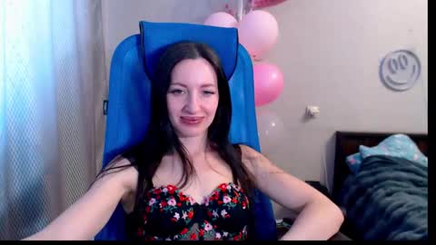 Lily online show from 02/01/25, 09:32