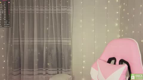 You can call me Li ... online show from 11/13/25, 05:34