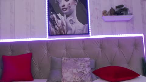      online show from 03/11/25, 10:07