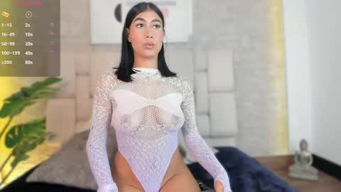 Snapshot of lilyrousse_ chatting on 06/04/26, 11:49 online show from 06/04/26, 11:49