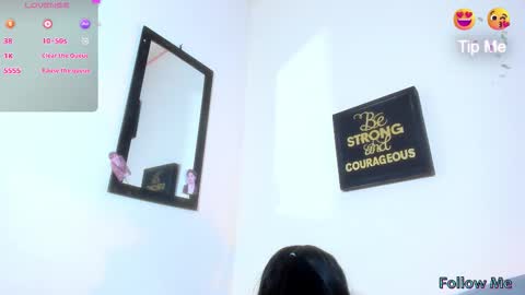 lilyscott1 online show from 02/25/26, 11:36