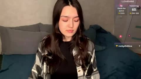 Snapshot of lilysollar chatting on 04/06/26, 04:52 Lily online show from 04/06/26, 04:52