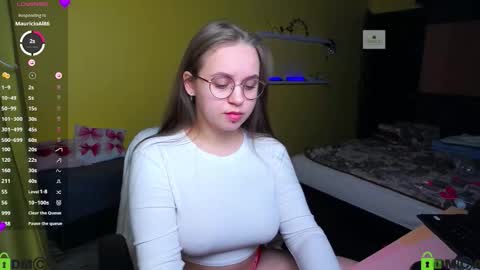 Lily online show from 01/07/26, 02:19