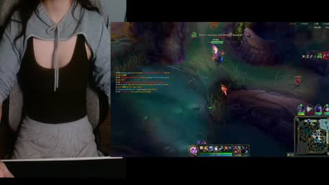 Snapshot of lilythrone chatting on 01/15/25, 11:19 Lily Rone online show from 01/15/25, 11:19