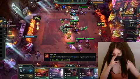 Snapshot of lilythrone chatting on 01/28/25, 11:39 Lily Rone online show from 01/28/25, 11:39