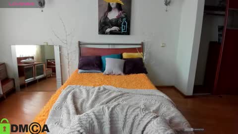 Snapshot of lilyviolet7 chatting on 02/12/26, 08:42 Hi Im Lily online show from 02/12/26, 08:42