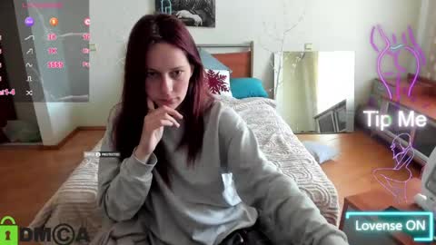 Snapshot of lilyviolet7 chatting on 05/02/26, 02:22 Hi Im Lily online show from 05/02/26, 02:22