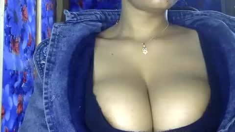 limaakter246618 online show from 02/17/26, 06:36