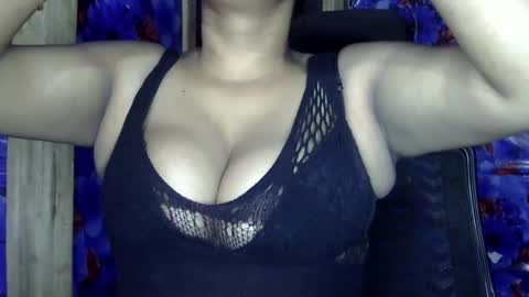 limaakter246618 online show from 04/19/26, 06:07