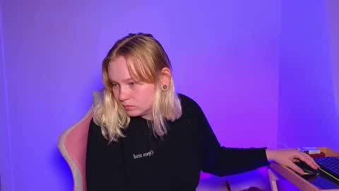 Snapshot of lime_cat chatting on 09/26/25, 12:47 lime cat online show from 09/26/25, 12:47