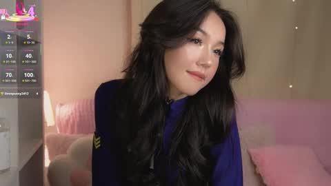 Snapshot of lin_kun chatting on 11/13/25, 09:03 Lin Use menu to play with me online show from 11/13/25, 09:03