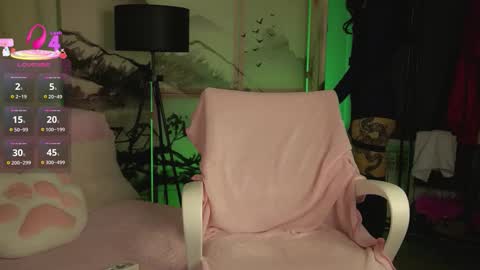 Lin Use menu to play with me  online show from 03/02/26, 11:55