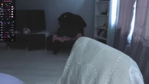 Snapshot of lina_and_lion chatting on 02/25/26, 08:24 Scarlet online show from 02/25/26, 08:24