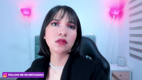  Lina Bedoya  online show from 02/04/25, 11:38