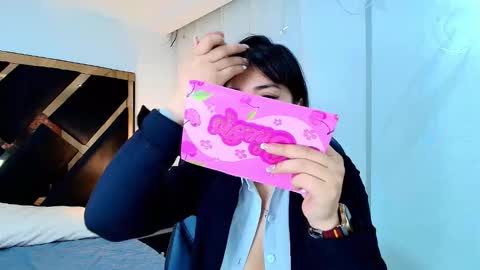  Lina Bedoya  online show from 03/11/26, 11:49