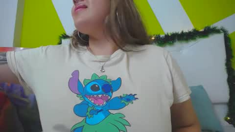 Snapshot of lina_browm chatting on 12/28/24, 08:47 Lina Browm online show from 12/28/24, 08:47