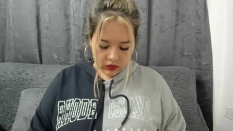 Snapshot of lina_browm chatting on 01/23/25, 02:12 Lina Browm online show from 01/23/25, 02:12