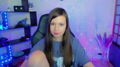 Snapshot of lina_brownie chatting on 01/05/25, 02:17 Lina online show from 01/05/25, 02:17