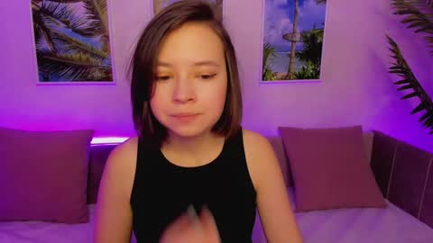 Snapshot of lina_brownie chatting on 01/19/25, 02:15 Lina online show from 01/19/25, 02:15