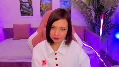 Snapshot of lina_brownie chatting on 02/15/25, 01:53 Lina online show from 02/15/25, 01:53