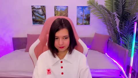 Snapshot of lina_brownie chatting on 02/18/25, 01:54 Lina online show from 02/18/25, 01:54
