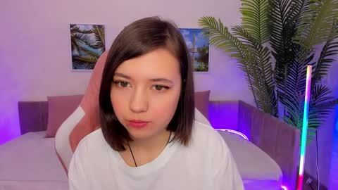 Snapshot of lina_brownie chatting on 02/26/25, 01:53 Lina online show from 02/26/25, 01:53