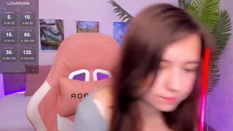 Snapshot of lina_brownie chatting on 09/19/25, 02:46 Lina online show from 09/19/25, 02:46