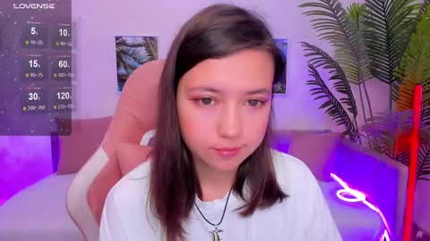 Snapshot of lina_brownie chatting on 10/03/25, 02:41 Lina online show from 10/03/25, 02:41