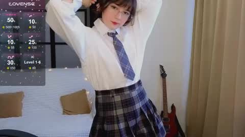 Snapshot of lina_brownie chatting on 12/02/25, 04:51 Lina online show from 12/02/25, 04:51