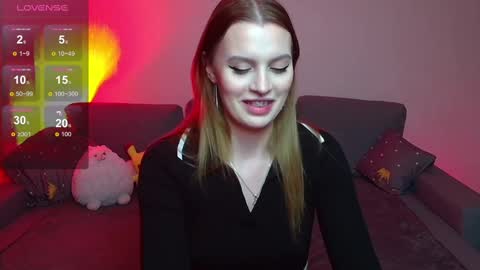 lina_bush online show from 12/16/24, 02:49