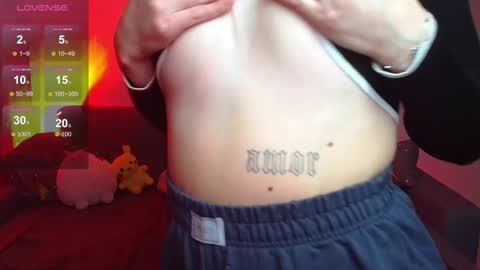 lina_bush online show from 12/16/24, 10:03